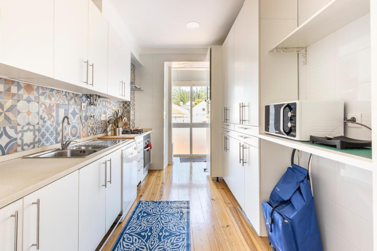 Comfy 3 Bedroom Apartment Campo De Ourique Lisboa Eksteriør bilde