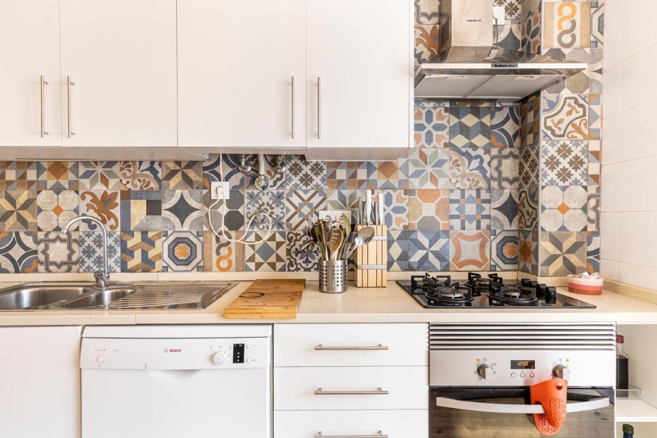 Comfy 3 Bedroom Apartment Campo De Ourique Lisboa Eksteriør bilde